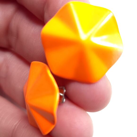 Vintage Orange Geometric Metal Earrings, Bold Sculpted Design, Statement Jewelry - Picture 6 of 10
